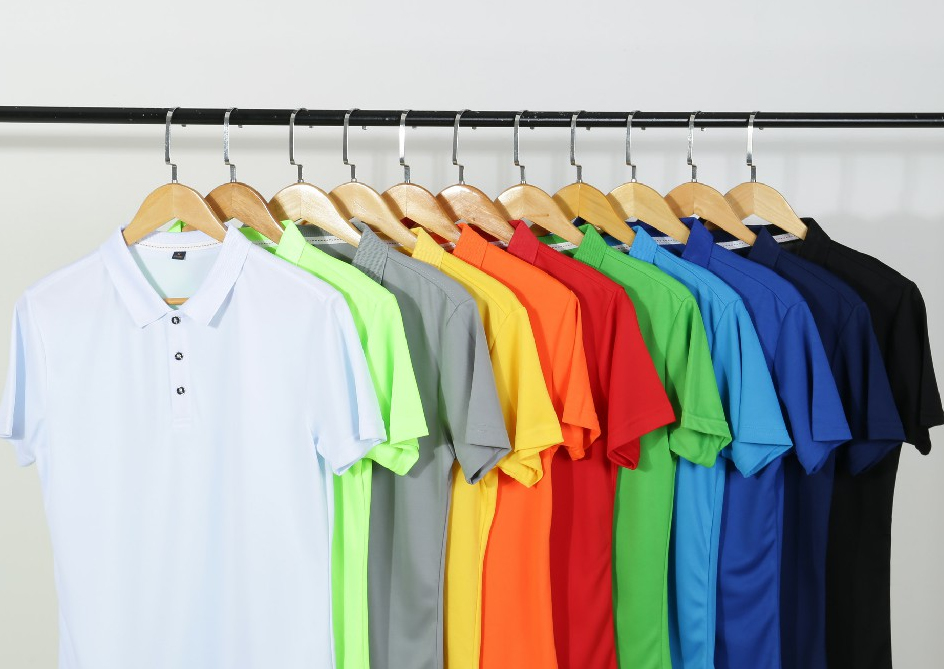 定制企業(yè)戶外活動(dòng)服裝，選擇定制速干POLO衫還是速干T恤衫呢？